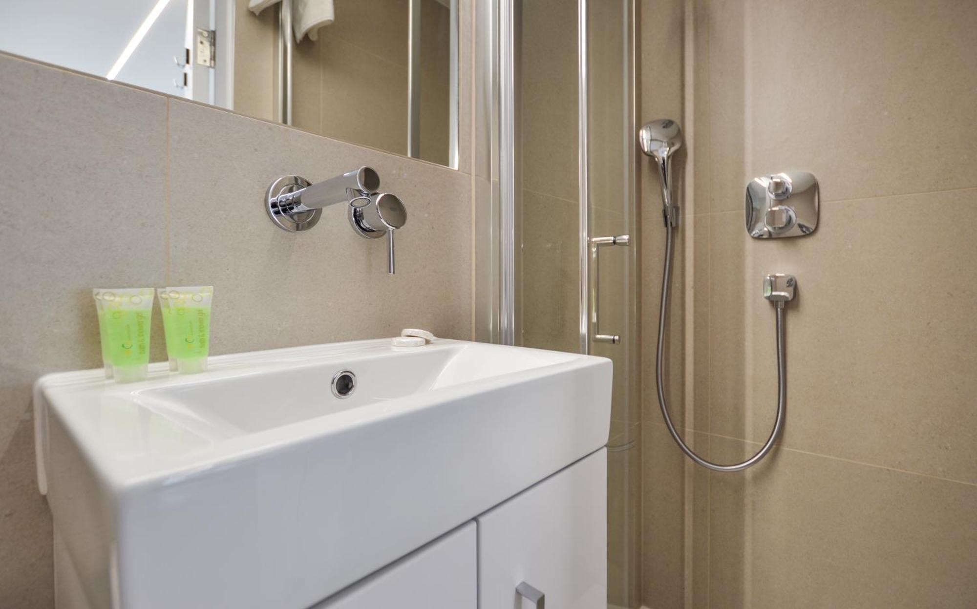 לונדון Regents Serviced Apartments By Stayprime מראה חיצוני תמונה