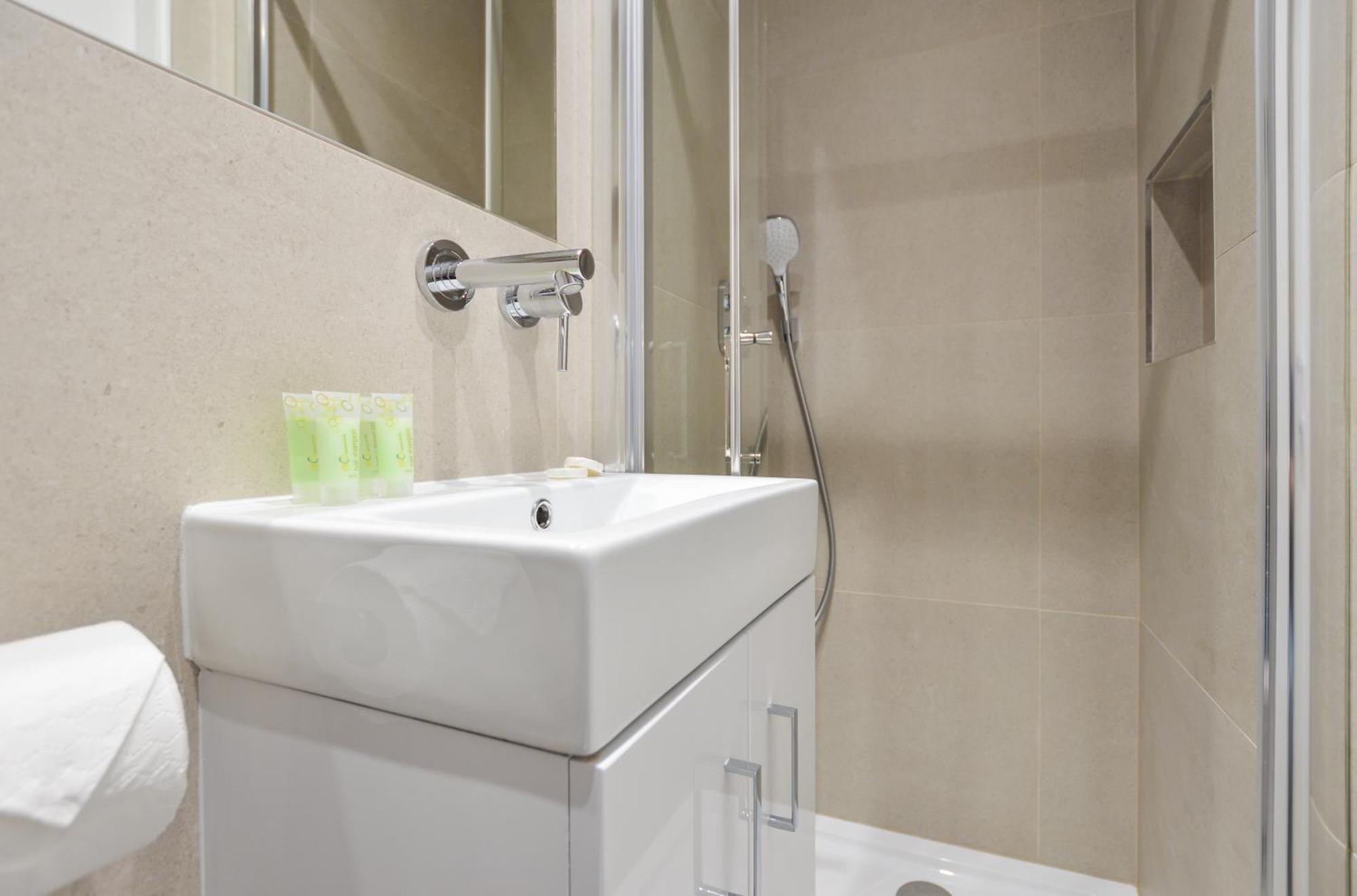 לונדון Regents Serviced Apartments By Stayprime מראה חיצוני תמונה